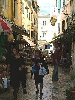 Kerkyra - Korfu Stadt, Gasse in der Altstadt